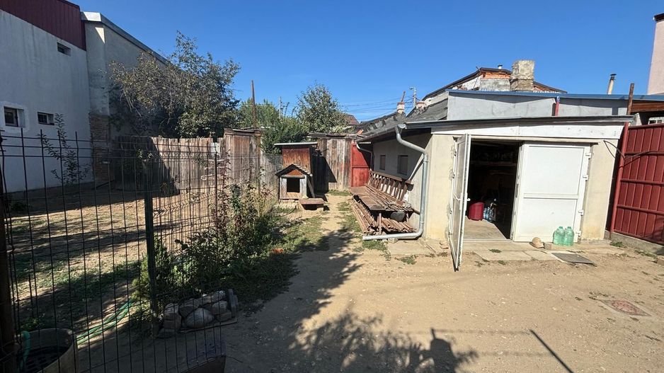 Teren  Auchan Vitan T226 - Poză 9