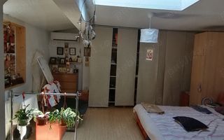 Casă la curte București sector 4 - Poză 10