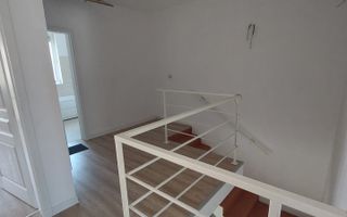 CASĂ TRIPLEX\5 CAMERE\CARANSEBEȘ\JUD.CS - Poză 8