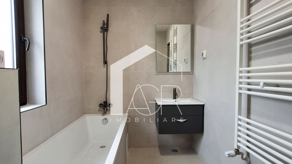 Casa P+1E+M, cu 5 camere, zona Rudului - Poză 16