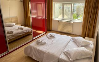 Apartament 3 camere, Mangalia, cu vedere la Mare. Zona Plaja Diana Saturn. - Poză 3