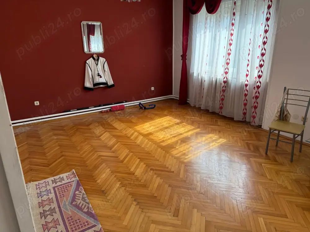 Vand casa ultracentrala - Poză 8