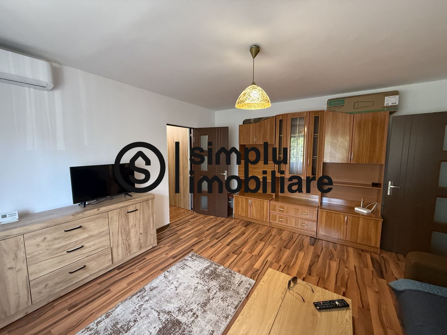 Apartament 3 camere semidecomandat Brazda lui Novac - Poză 1