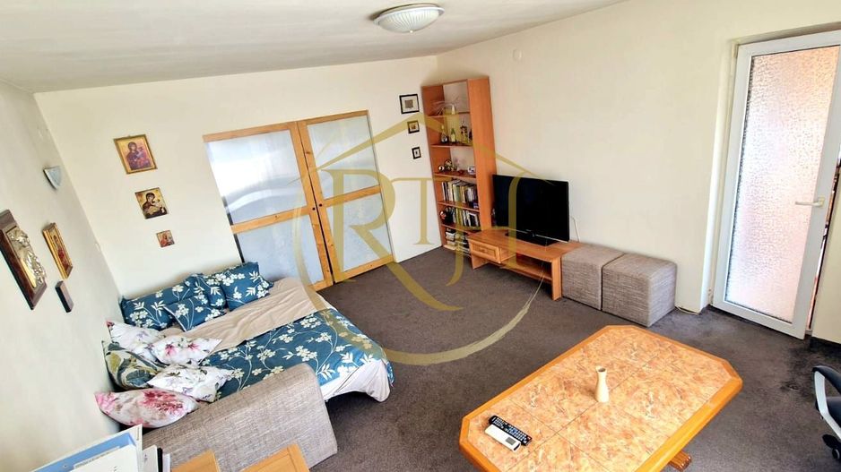 De vânzare apartament cu 2 camere– Zonă rezidențială Soarelui - Poză 2