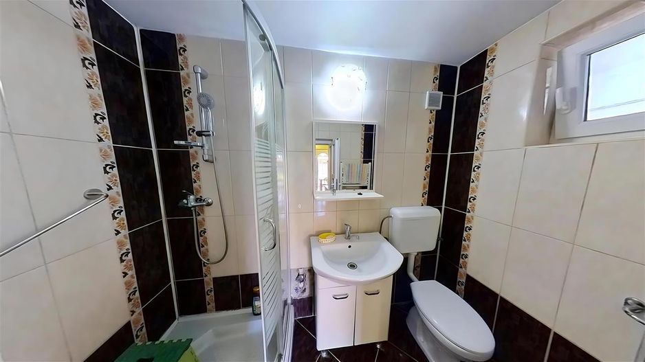 Liniste si aer curat - casa in zona pitoreasca Voiniceni, Mures - Poză 11