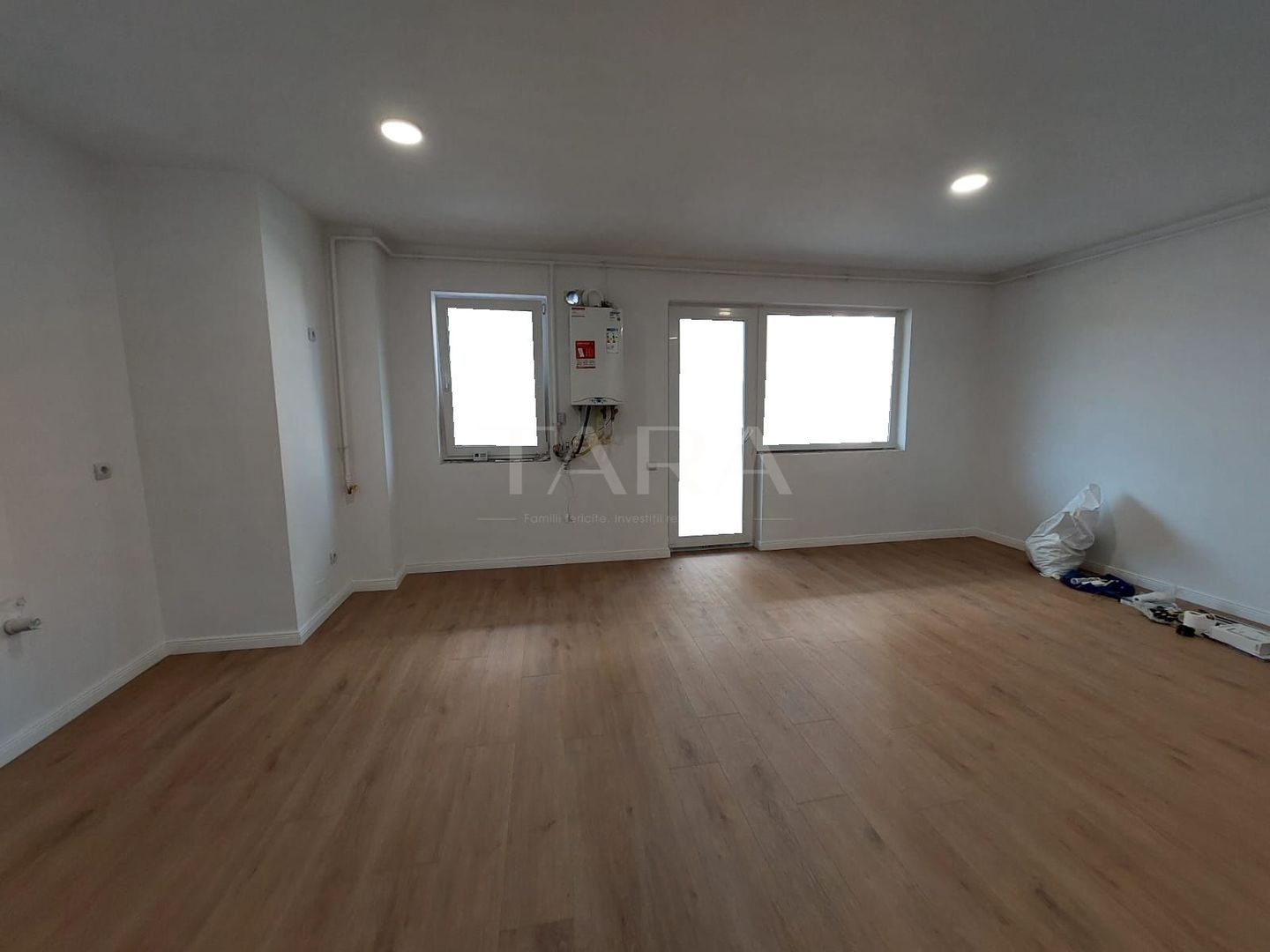 Apartament 2 camere, finisat premium, zonă liniștită Florești. - Poză 4