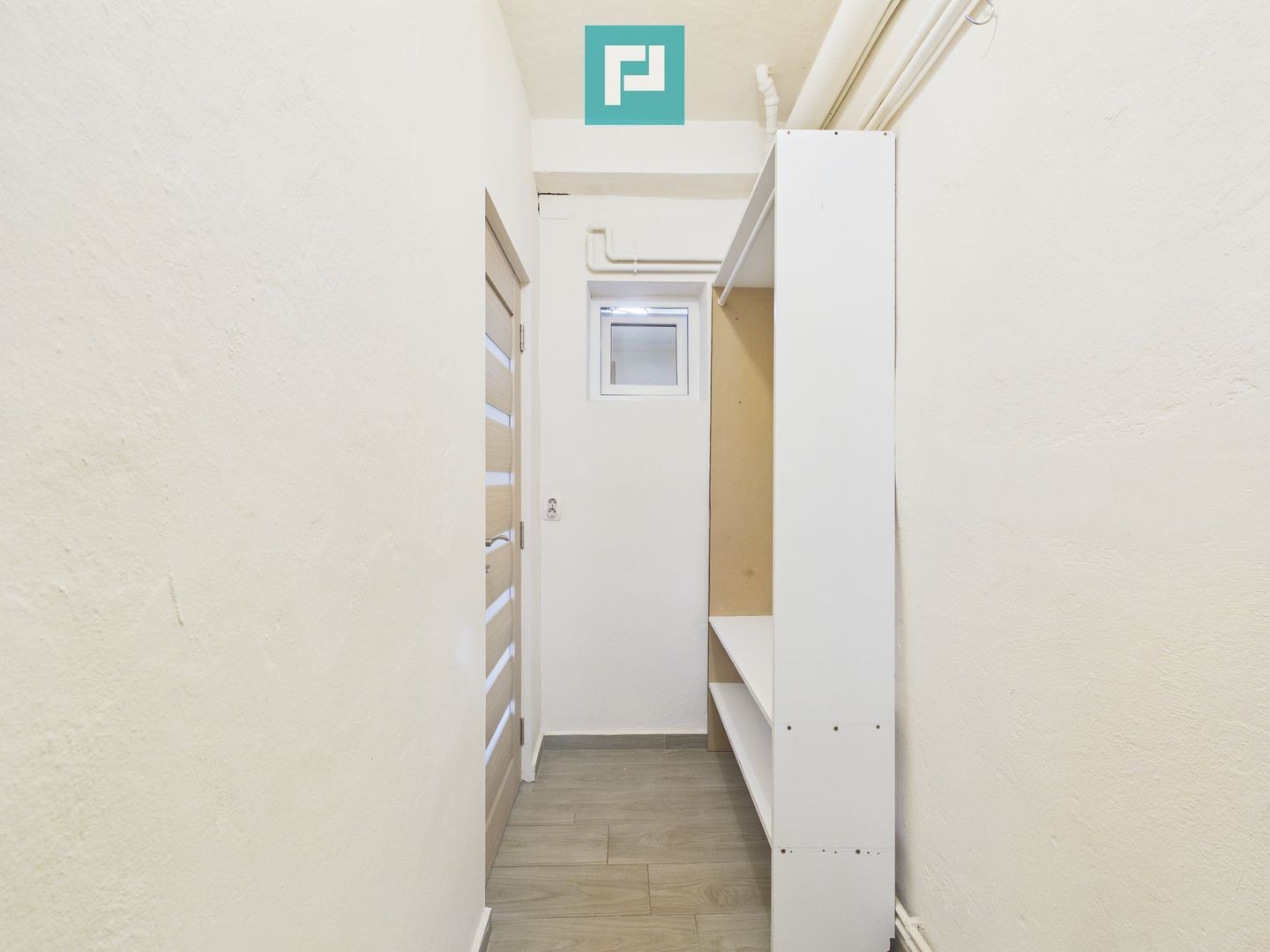 Spațiu Comercial în vilă - Complexul Studențesc - Poză 13