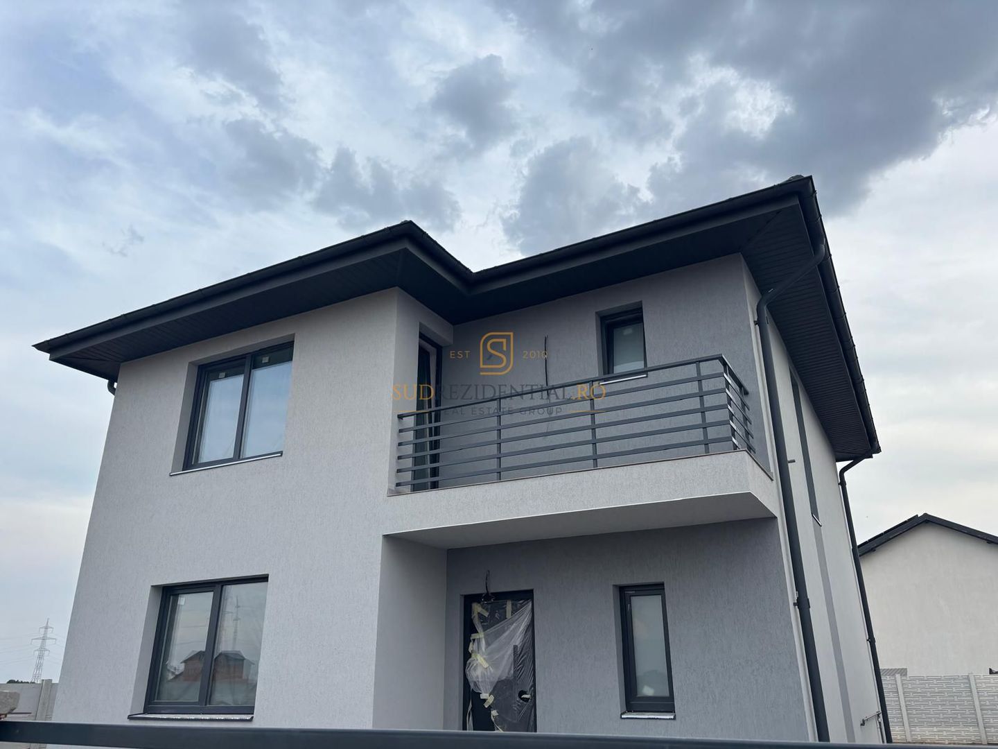 Vila individuala moderna, P+1E+Pod, – Comuna Berceni - Poză 1