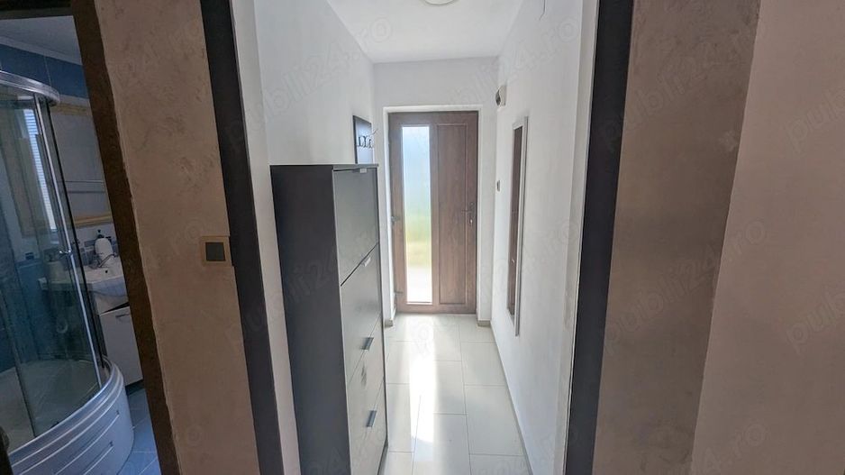 Apartament 3 camere in vila curte proprie, centrala,  5 min metrou - Poză 9