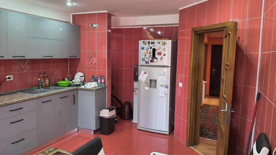 vila ind. 4cam(p+1+pod locuibil)3bai,mob-util/7min metrou DLeonida - Poză 18