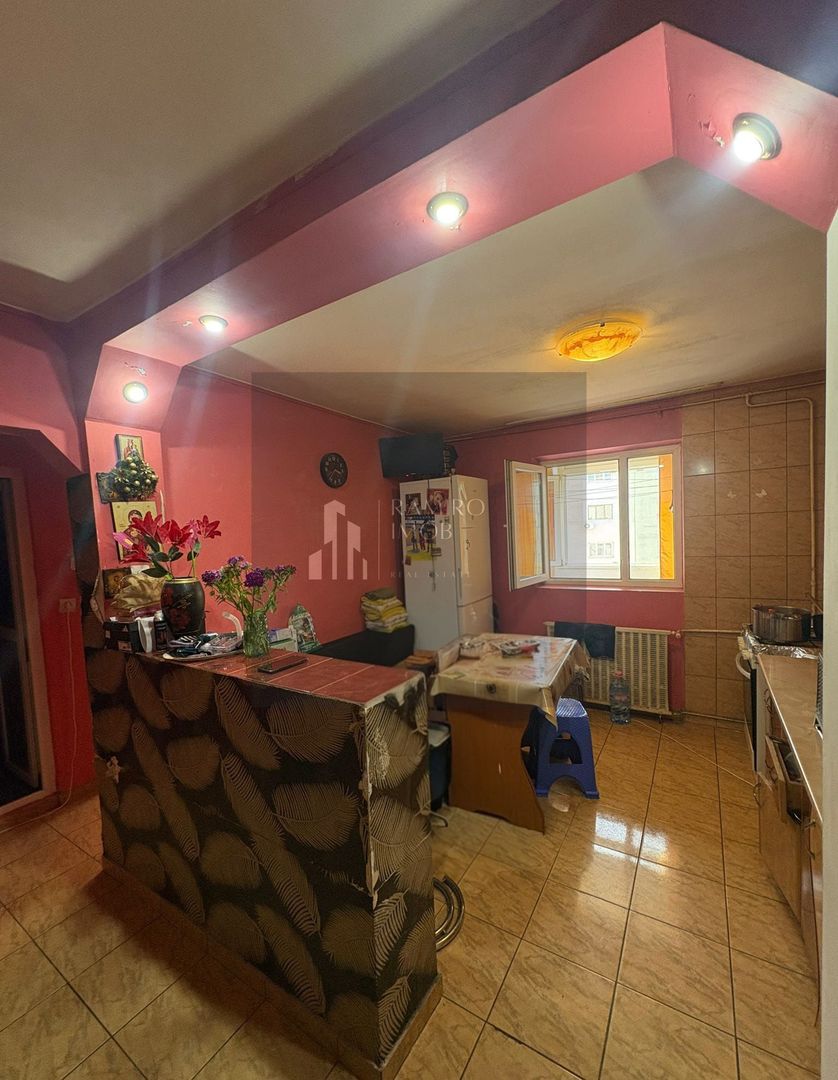 2 camere decomandat 3 minute METROU  Aparatorii Patriei - Poză 4