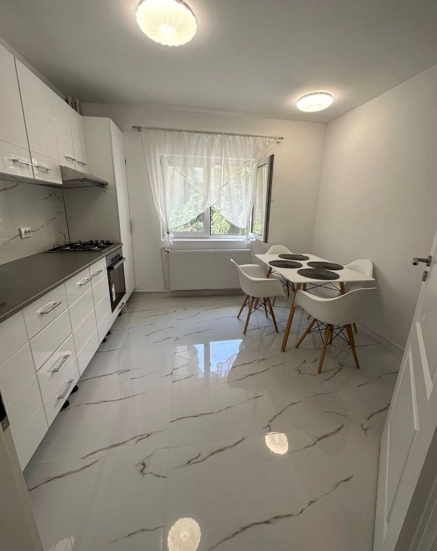 AP. 3 CAMERE VITAN, REABILITAT, MOBILAT MODERN, BUCATARIE INCHISA - Poză 4