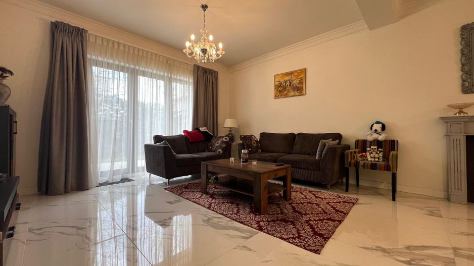 Vila individuala cu 5 camere Otopeni - Poză 10