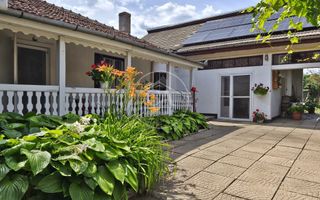 Casa de vânzare cu 7 camere de tip P+M in Sanmartin, Bihor - Poză 1