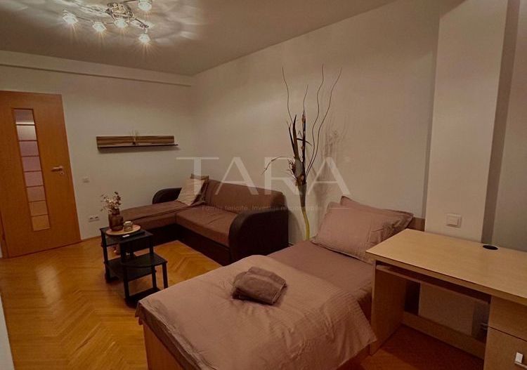 Apartament decomandat ultracentral Cluj-Napoca. - Poză 3