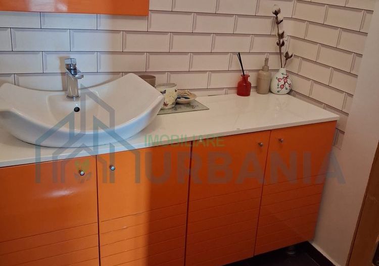 Apartament 4 camere, 90 mp, etaj 7, Iași – închiriere 480 EUR/lună - Poză 4