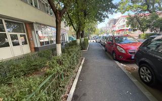 Spatiu comercial cu "CHIRIAS" - Investitie SIGURA - Poză 3