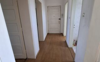 Ap 2 camere, transformat in 3, et 1, cu gradina, Sagului - Poză 11