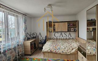 Casă / Vilă cu 5 camere de vânzare în Preajba - Poză 10