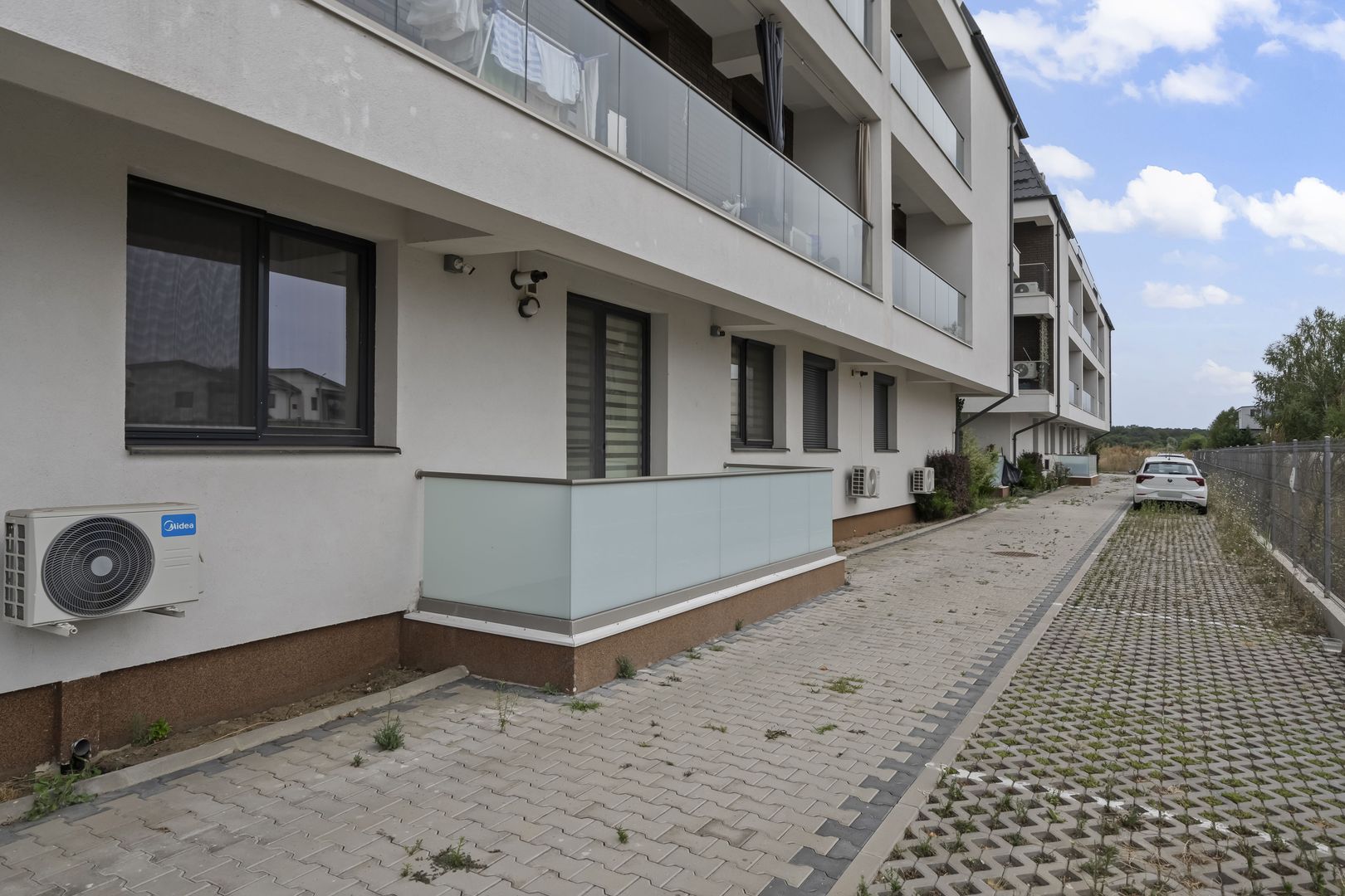 Apartament 2 Camere Otopeni SUPERB 23 august - Poză 5