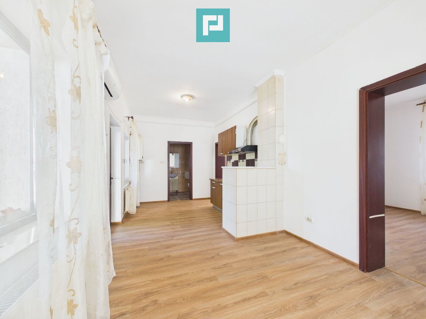 Casă cu 2 camere de închiriat – Arad. - Poză 6