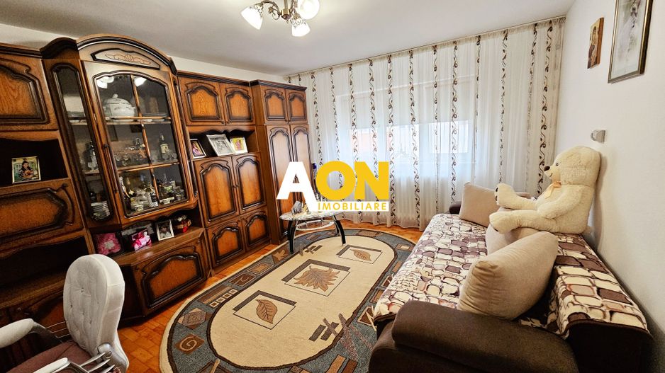 Garsoniera finisata, mobilata, utilata, 30 mp utili, zona FLIPS - Poză 1