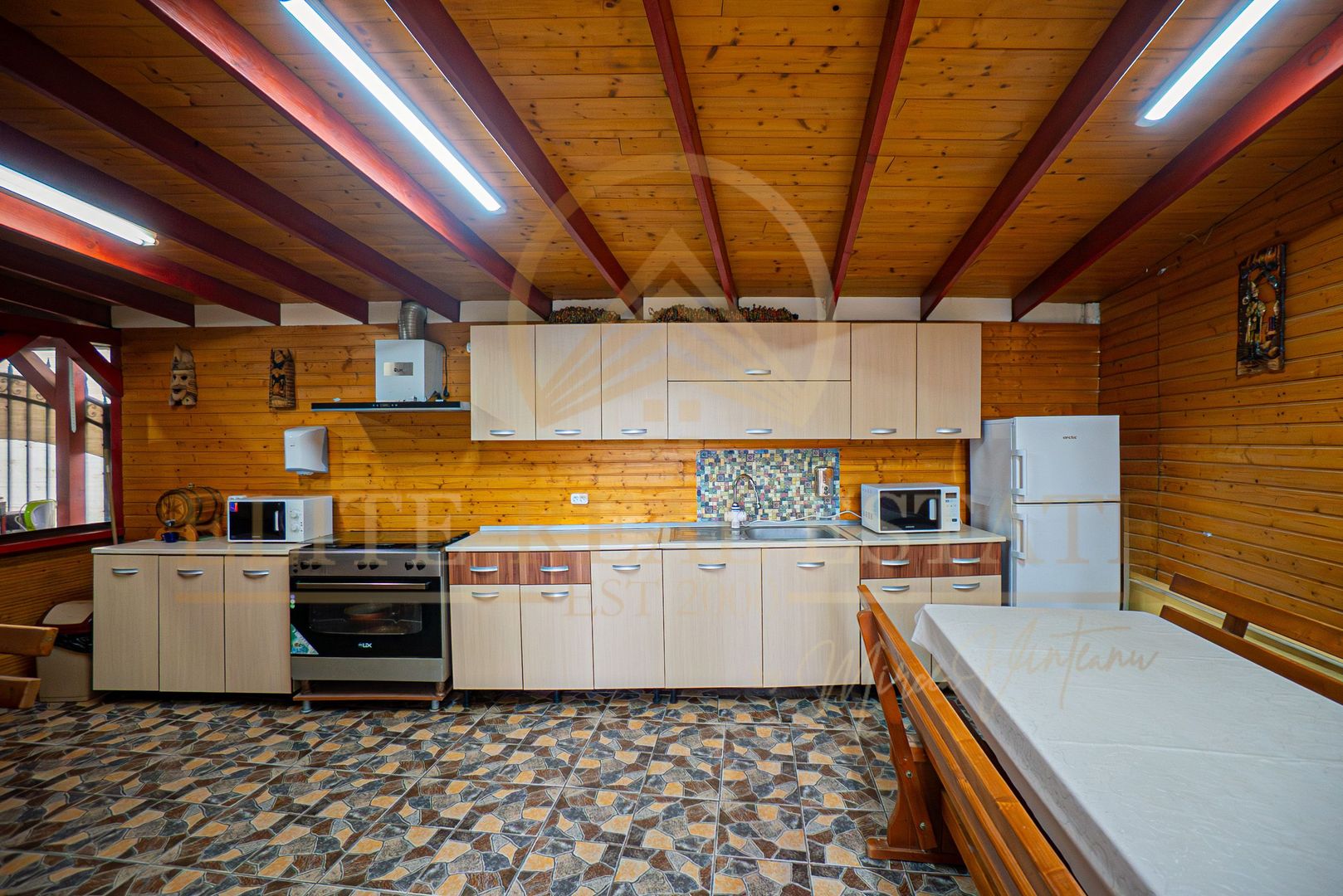 Vila premium în Mamaia Sat – proprietate exclusivistă 24 camere - Poză 12