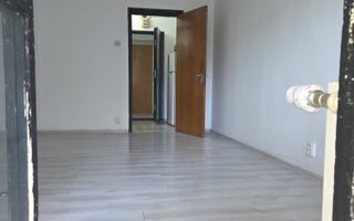Garsoniera langa metrou Aparatorii Patriei Sector 4 - Poză 2