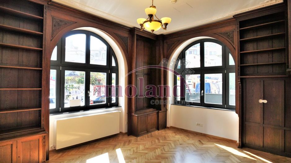 Vila impunatoare - 20 camere - birouri - Romana-Lahovari - Poză 4