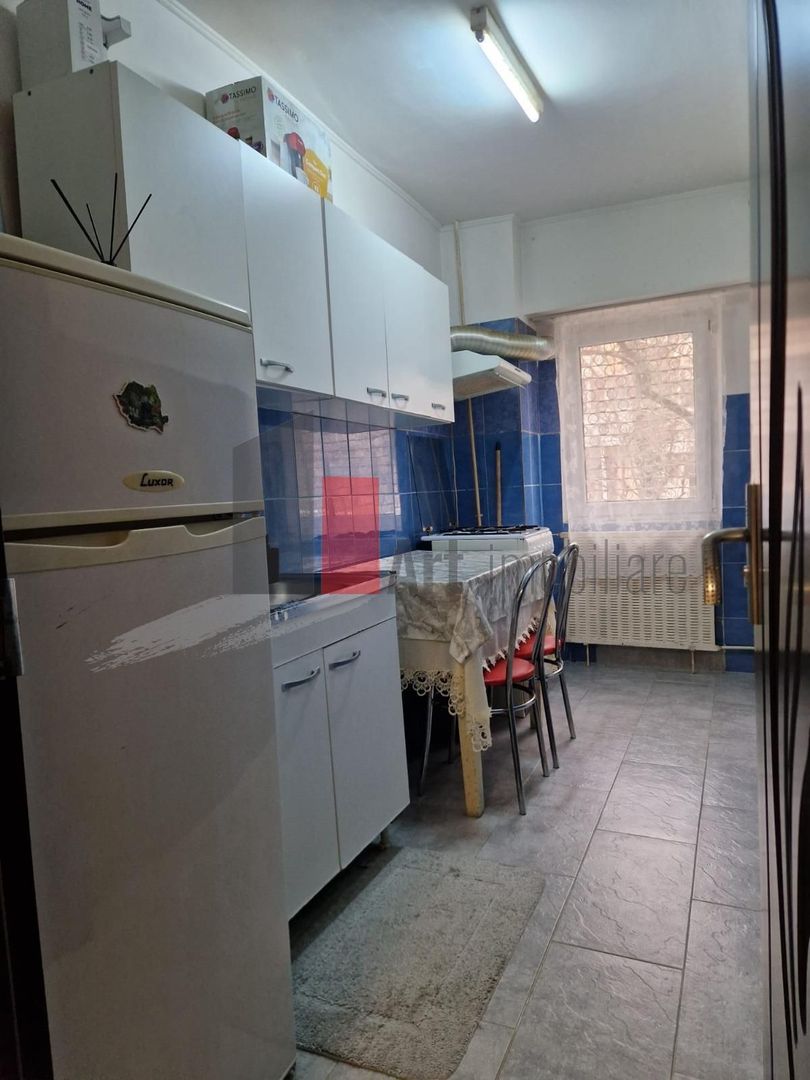 Garsoniera mare Crangasi - Poză 4