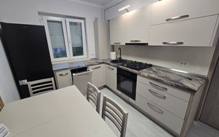 Apartament 2 Camere, Complet Renovat, Zona Centru - Poză 6