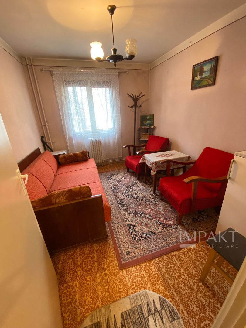 Apartament cu 3 camere, etaj intermediar, zona BIG! - Poză 3
