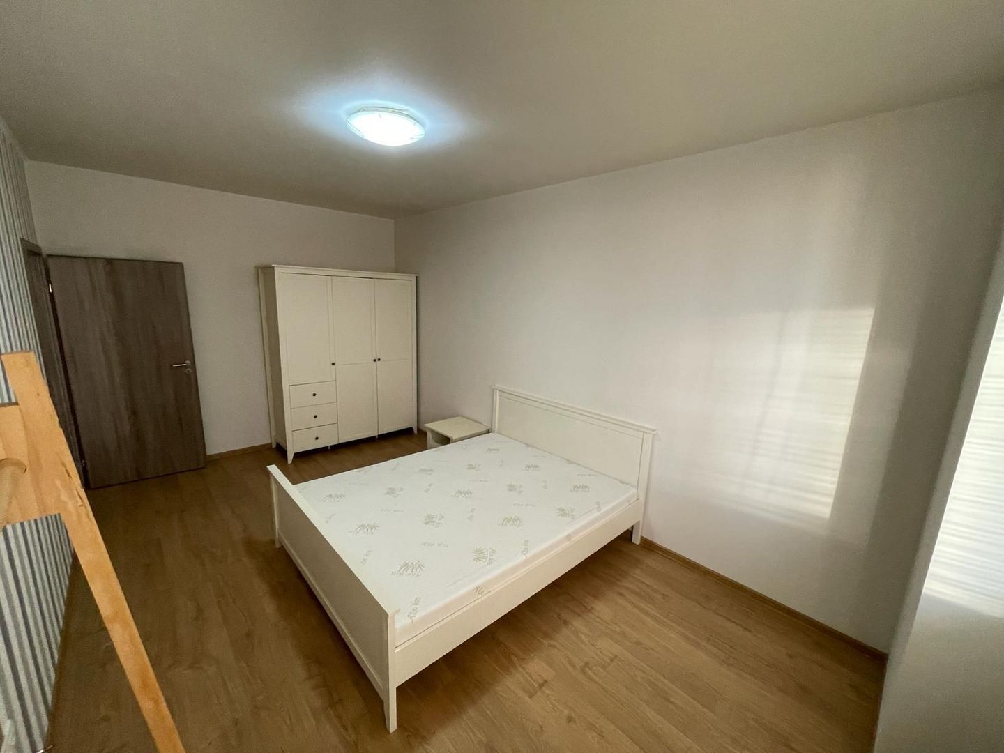 Giroc-Eso | De inchiriat | 2 camere | Loc de parcare - Poză 7