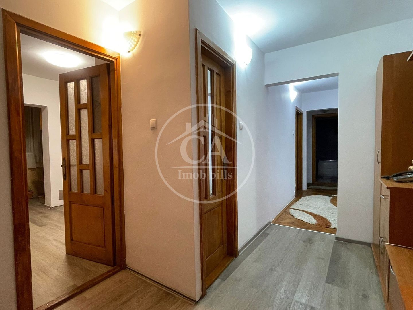 Apartament cu 3 camere de inchiriat in zona Nufarul, Oradea - Poză 13
