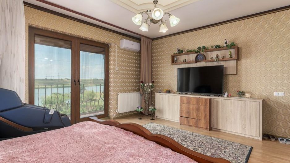 Vila premium,  superpret la 30 min de capitala- vedere/acces la lac! - Poză 8