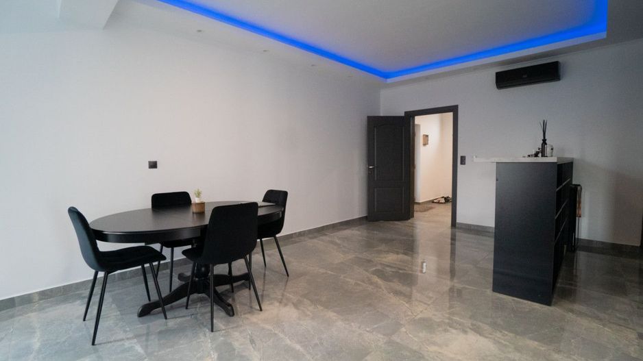 Agigea - Casa  deosebita cu piscina, mobilata si utilata complet. - Poză 13