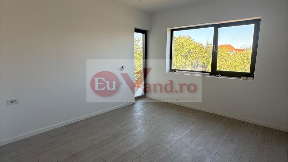 De vanzare – jumatate de duplex modern, parter + etaj | 150 mp utili | - Poză 11