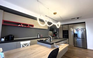 4 camere I Cosmopolis I 125 utili I vedere panormica I parcare - Poză 5