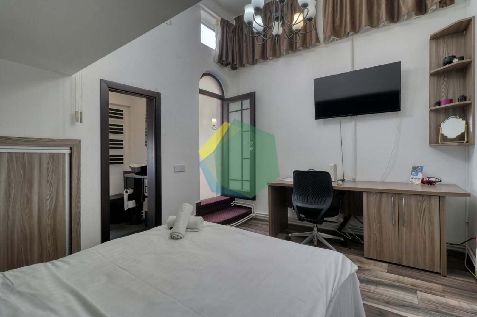 Studio 2 niveluri, terasă 11 mp, vedere spectaculoasă-Calea Victoriei - Poză 4