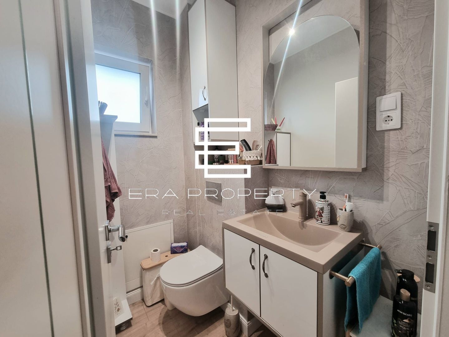 Casa tip duplex | 4 camere | 3 bai | mobilata | zona Brana -Selimbar - Poză 16