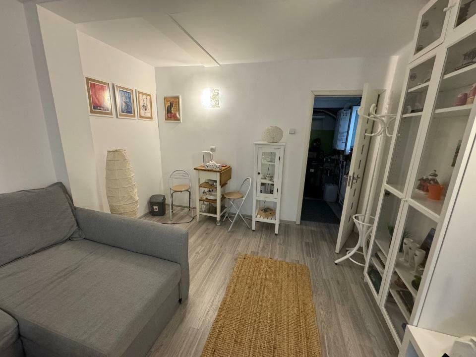 GARSONIERA DOMENII | EXPOZITIEI | CETRALA PROPRIE - Poză 4