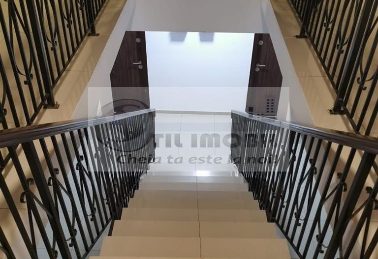 Apartament 2 camere 380 euro bloc nou Panoramic Voinesti - Poză 12