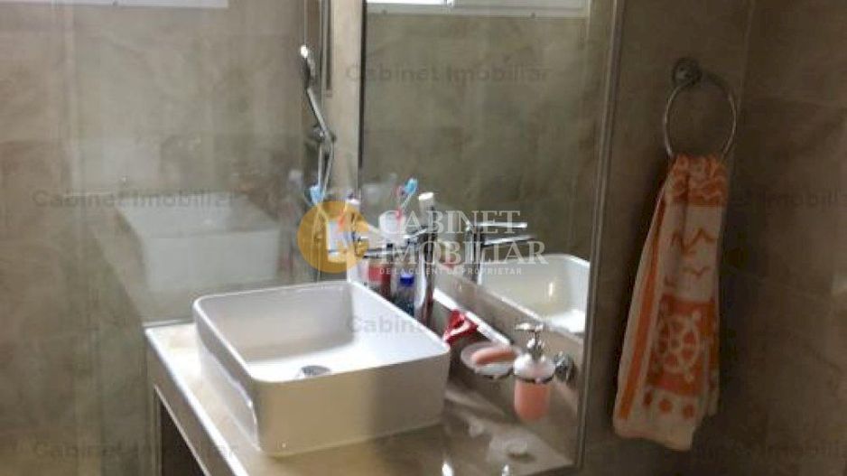 Etaj 1 apartament cu 2 camere mobilat utilat complet zona Tatarasi - Poză 7