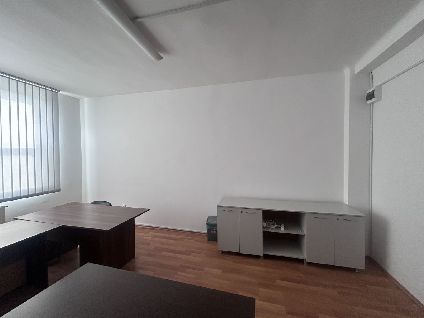 De închiriat spațiu de birouri - Poză 4