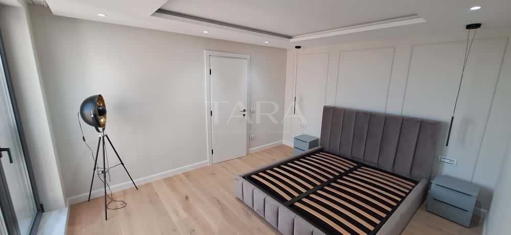 Apartament luxos cu 3 camere pe două niveluri, în Buna Ziua. - Poză 6