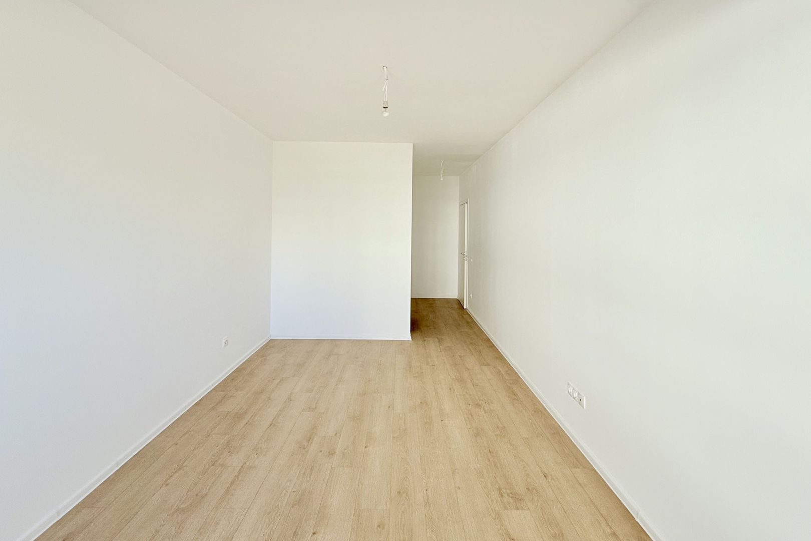 Apartament 3 camere spațios, amenajat, bloc nou, comision 0% - Poză 7