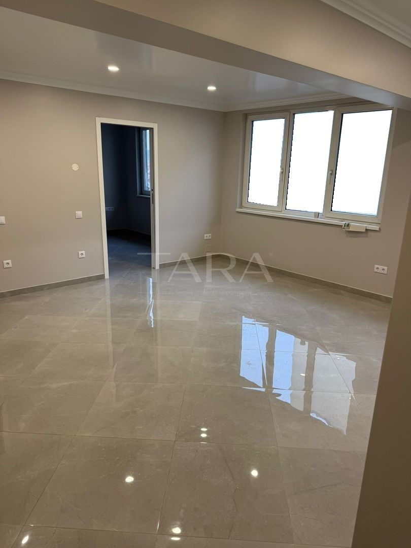 Apartament Modern, 2 Camere – Ultracentral,  Piața Unirii. - Poză 1