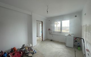 Duplex 5 camere - pozitie excelenta - Mosnita Noua - Poză 2