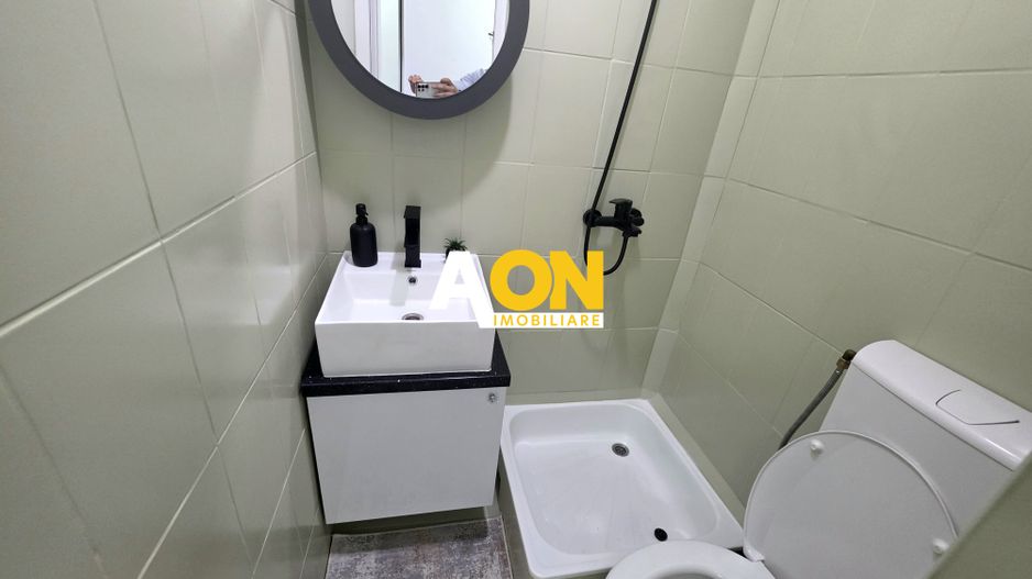 Apartament 2 Camere, Complet Renovat - Poză 3
