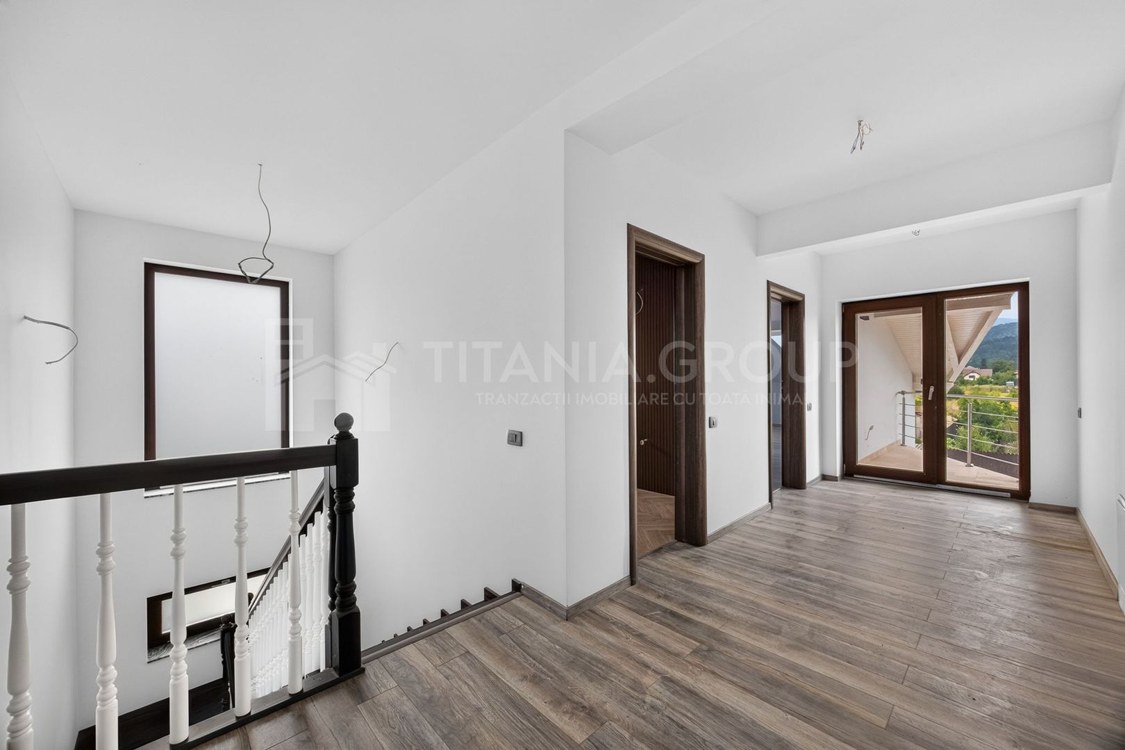 Vila cu arhitectura deosebita, teren 636mp, Cristian, Brasov - Poză 18